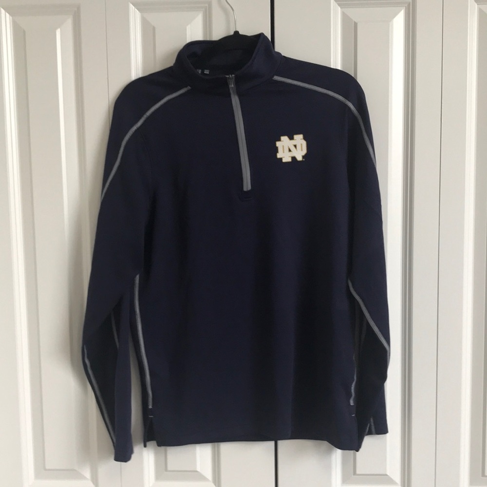 Underarmour Notre Dame quarter zip. Men’s small, fits like women’s medium/large
